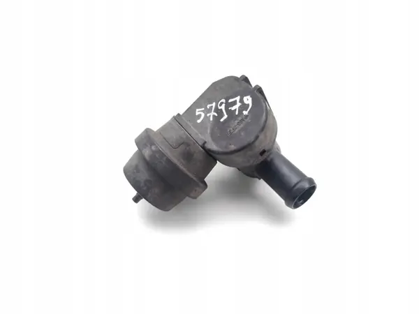 Koelvloeistof regelklep OEM 1J0819809 voor VW Crafter image 10