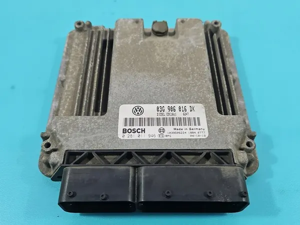 Unité de contrôle moteur VW Touran I 1.9 TDI image 3