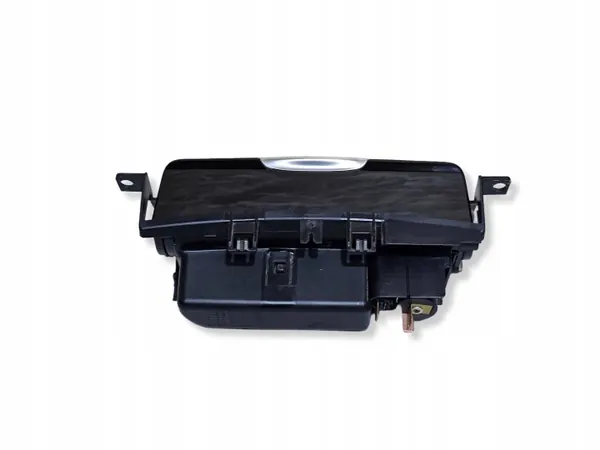 Cendrier Ford S-Max MK1 OEM 8M21U04788A image 4