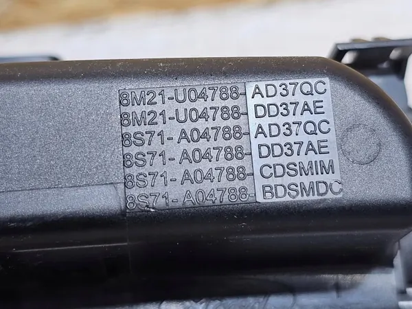 Cendrier Ford S-Max MK1 OEM 8M21U04788A image 7