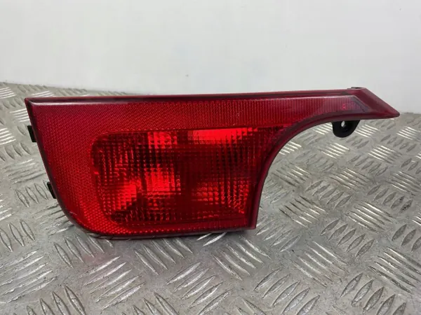 Bakstötskåpsljus höger OEM 8390236000 - SsangYong image 2