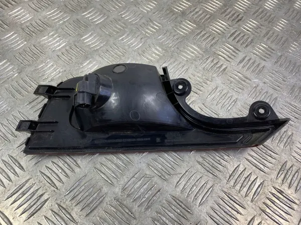Bakstötskåpsljus höger OEM 8390236000 - SsangYong image 7