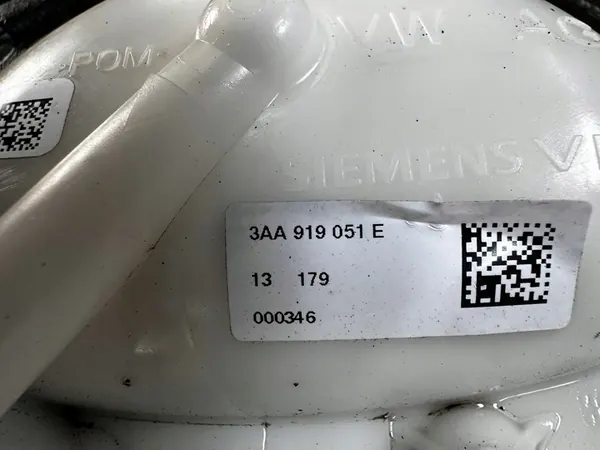 PASSAT B7 CC 4X4 3.6 V6 Bomba de combustível completa 3AA919051E image 3