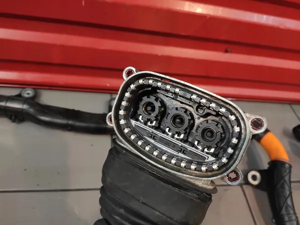 Hoogspanningsinverterkabel BMW 3 F30 LCI 2.0 330e OEM 6824116 image 2