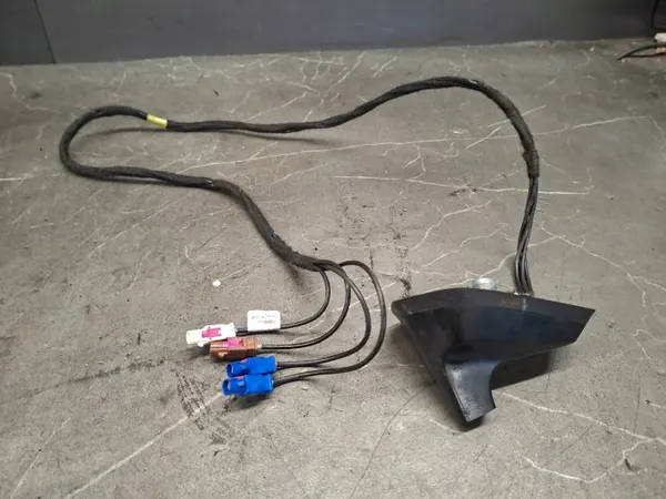 Antena de techo Dacia Jogger 2024 OEM 282166993R image 2