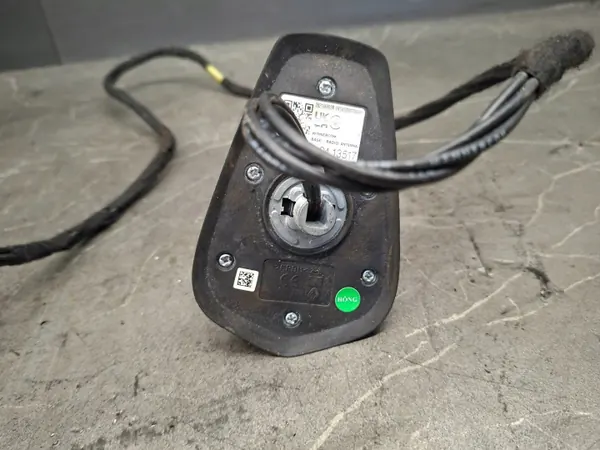 Antena de techo Dacia Jogger 2024 OEM 282166993R image 5