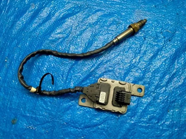 Sonde NOX Lambda Audi Q7 OEM 4M0907807AJ image 2