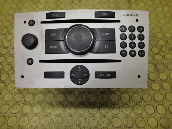 Radio Opel Astra H OEM 13283224 - Occasion image 2