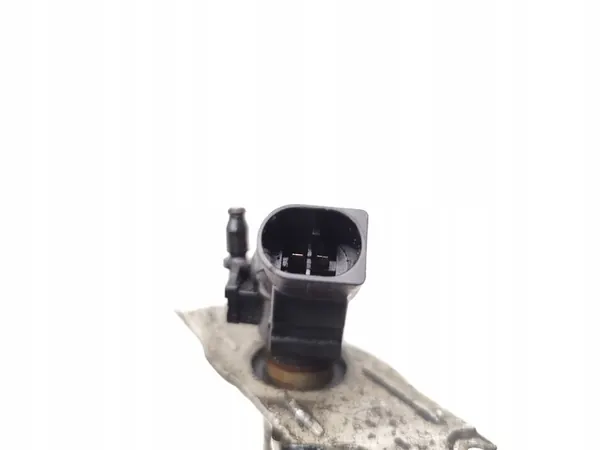 Iniettore carburante VW Touareg 3.0 V6 TDI Diesel 059130277Q image 6