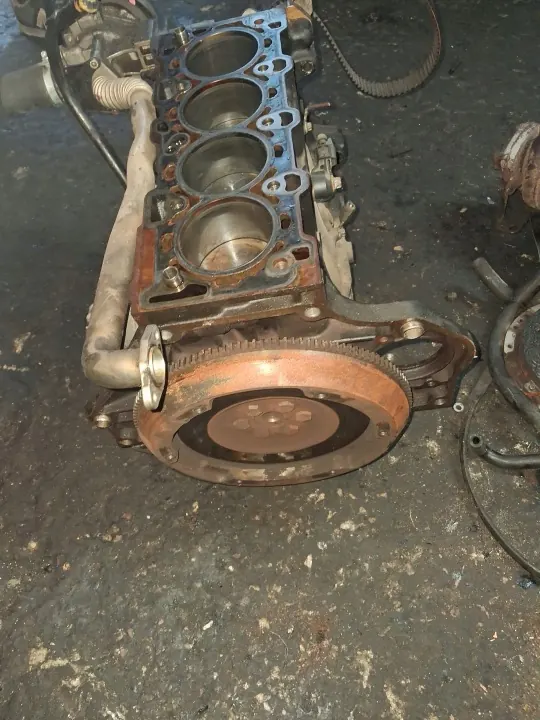 Fiat Stilo 1.6 16v motorblock - Begagnad OEM-del image 3
