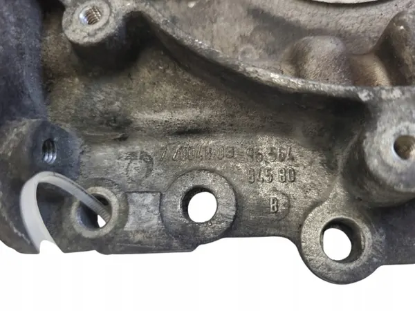 Käytetty öljypumppu OEM 9656484580 Volvo S40 II 1.6L image 5