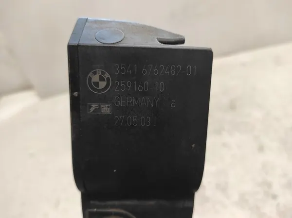 Drosselklappenpositionssensor BMW 7 E65 E66 2001-3.6 image 4