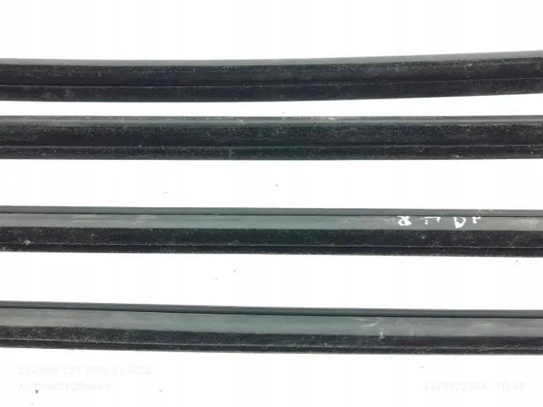 Joint de vitre avant OEM AMD153308 - Occasion image 7
