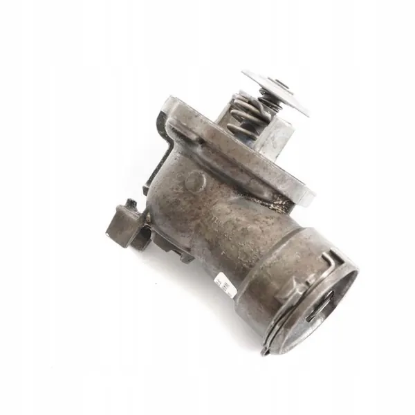 Mercedes Termostaatin Kotelo OEM A6422002315 image 3