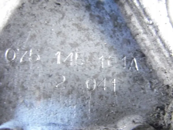 IMUPUMPPU VW TRANSPORTER T4 2.4 D image 4