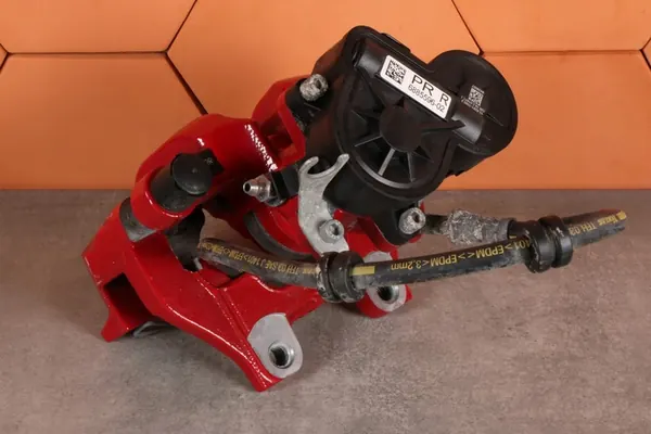 MINI F60 F54 LCI Oikea Takajarrusatula JCW 6885596 image 6