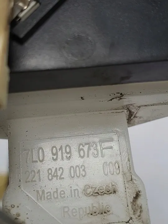 Brandstofpomp drijver sensor Porsche Cayenne 7L0919673F image 4