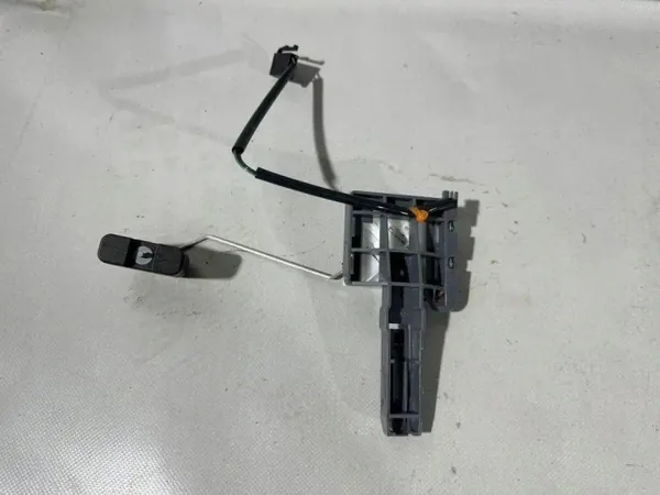 Kraftstoffstandssensor OEM 7P0919673 für Porsche Cayenne image 4