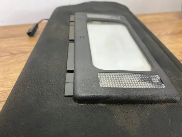 Visor solar OEM OSPRZECC6 para Chevrolet Corvette C6 image 10