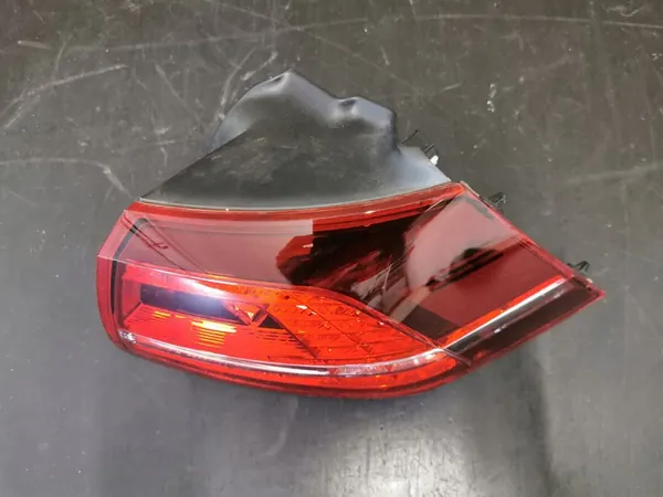 Luz trasera LED derecha VW Golf VII 7 R image 5