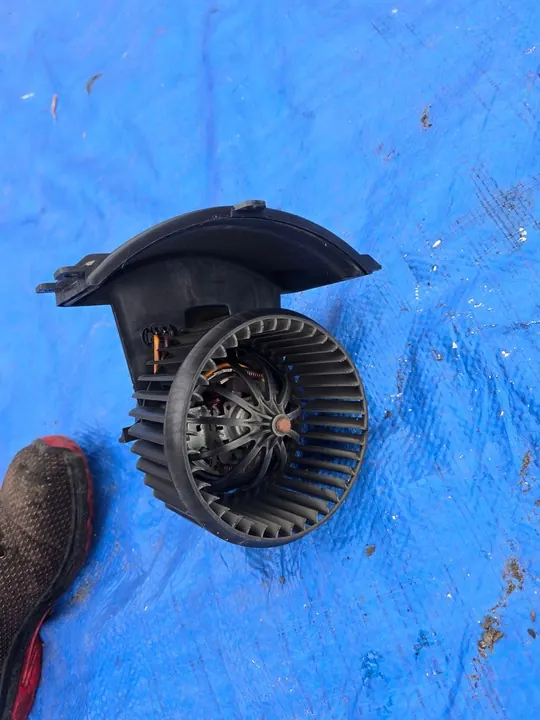 Ventilador VW T5 Caravelle Multivan image 4