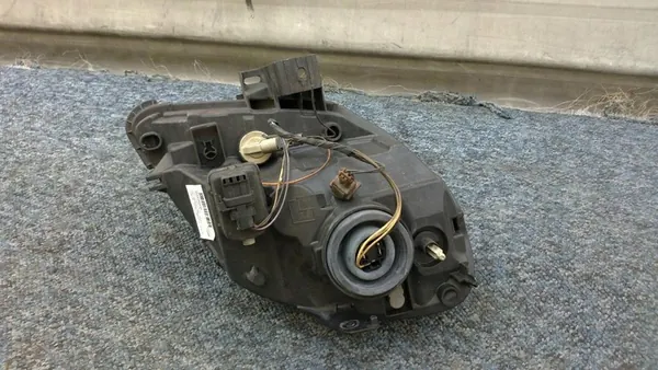 Vasen etuvalaisin Renault Kangoo Lift 03-08 image 2