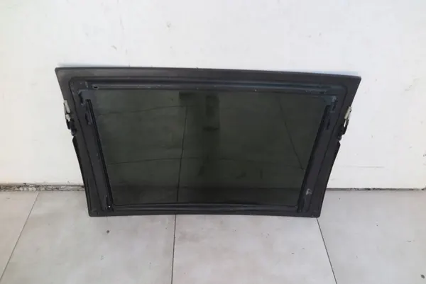 Toit Panorama Mercedes C 203 Coupé OEM A2037800121 image 6