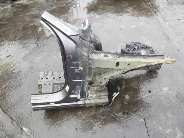 Mercedes W205 Fram Höger Sill OEM c/1105 image 2