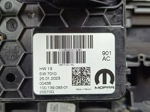 Levier de vitesse Jeep OEM 68570901AC - État utilisé image 8