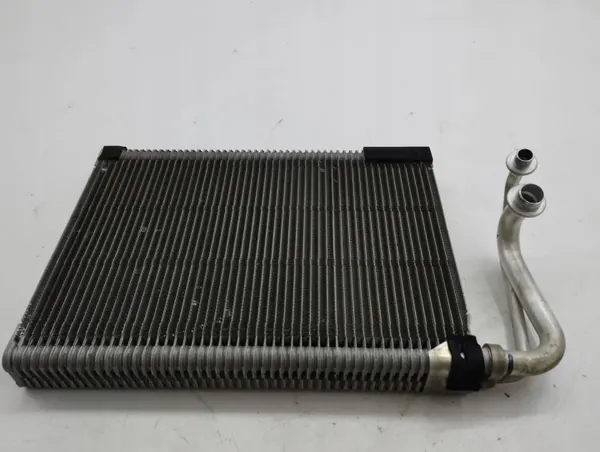 Núcleo de calefacción Mercedes-Benz OEM 332161519 E W213 image 2