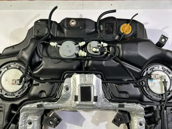 Tanque combustível OEM 68250906AB para Dodge Durango image 5