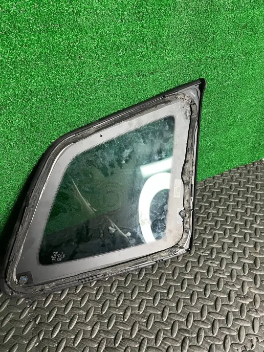 Ventana Trasera Izquierda Skoda Karoq OEM 57A845297 image 4