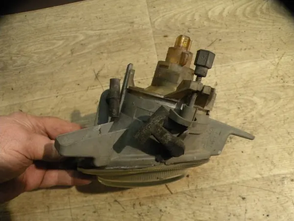 VOLVO XC70 Farol de Neblina Direito 9190905 image 6