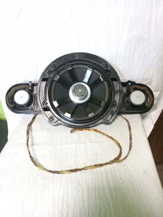 Harman Kardon Subwoofer OEM A2198200602 - Begagnad image 2