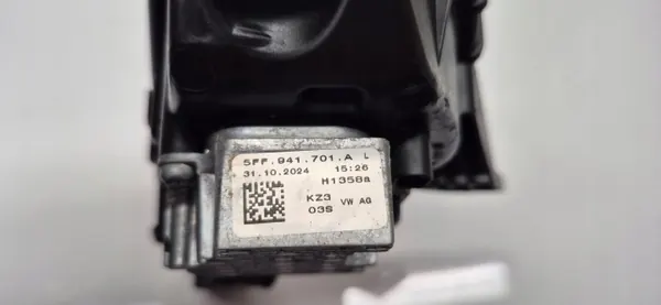OEM 5FF941701A Cupra Formentor Lift VZ Halogen Vänster Fram image 4