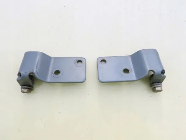 Dobradiça Mesa Esquerda Centro Cinza VW T4 OEM 7038612001 image 4