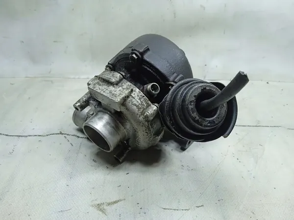 Turbo VW Sharan 1.9 TDI image 2