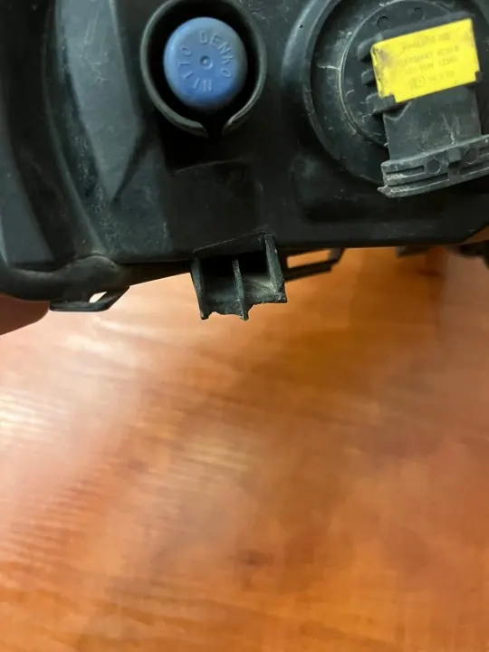 OEM 5E0941699F Halogen-Nebelscheinwerfer links vorne image 5