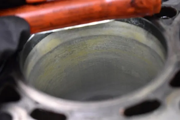 Bloco Motor Inferior Ford - Mondeo MK4 2.0 TDCI image 6