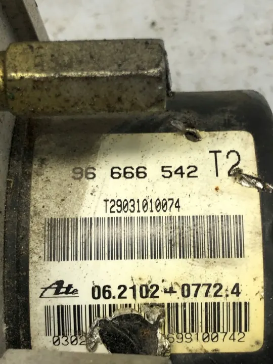 ABS-pumpstyrenhet OEM 06.2109-0984.3 96666542 image 6