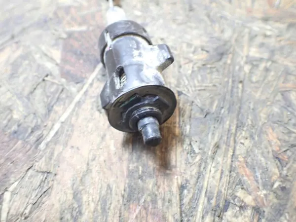 Brandstofvulhals OEM BTU2027 voor Isuzu D-Max image 4