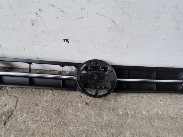 VW POLO VI Grill Front 2018 2G0853651L image 3