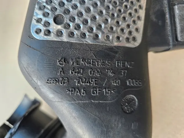 Mercedes-Benz OE A6420907437 Luchtmassameter image 2