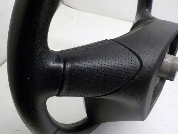 OEM 13351028 K79 Nahkaohjauspyörä - Opel OE image 3