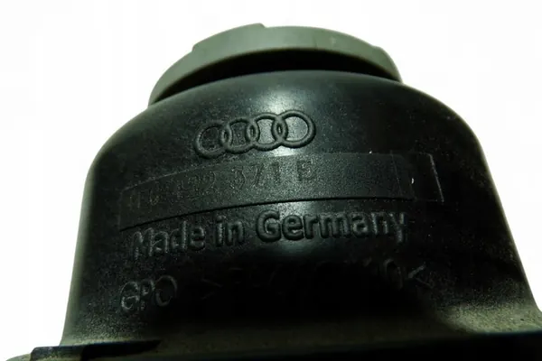 Servolenkungsbehälter AUDI A6 AVANT 2011 4F0422371E image 2