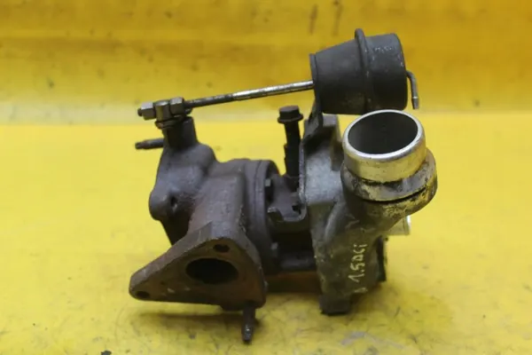 Turbo usado OEM 54359710029 para Renault Kangoo II 1.5 DCI image 4