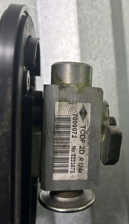Condensador AC usado OEM M1544005 para DAF XF image 4