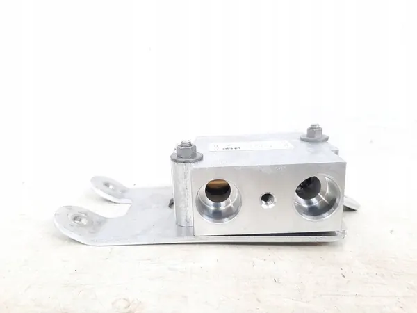 Termostato Óleo BMW M2 F87 M3 F80 M4 F82 image 5