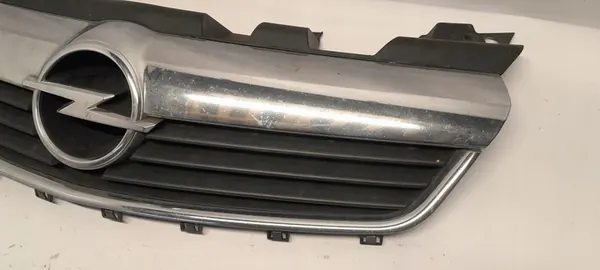 OPEL ZAFIRA B II GRILL 13136136 image 2