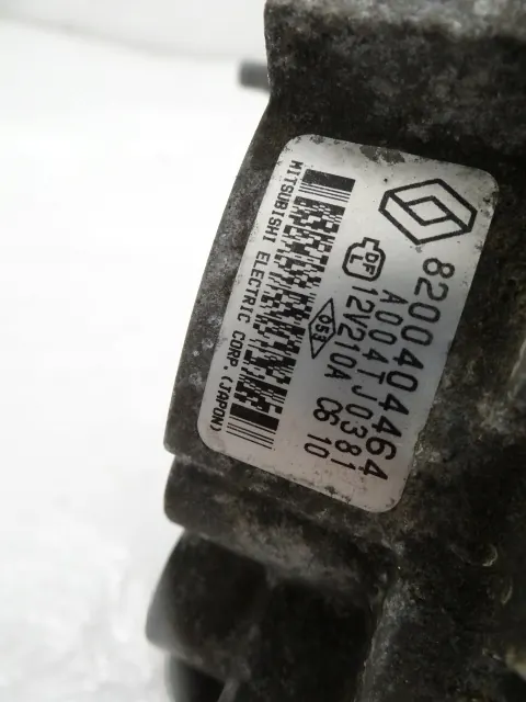 RENAULT ESPACE IV LIFT 1.9 DCI Alternator 8200404464 image 7